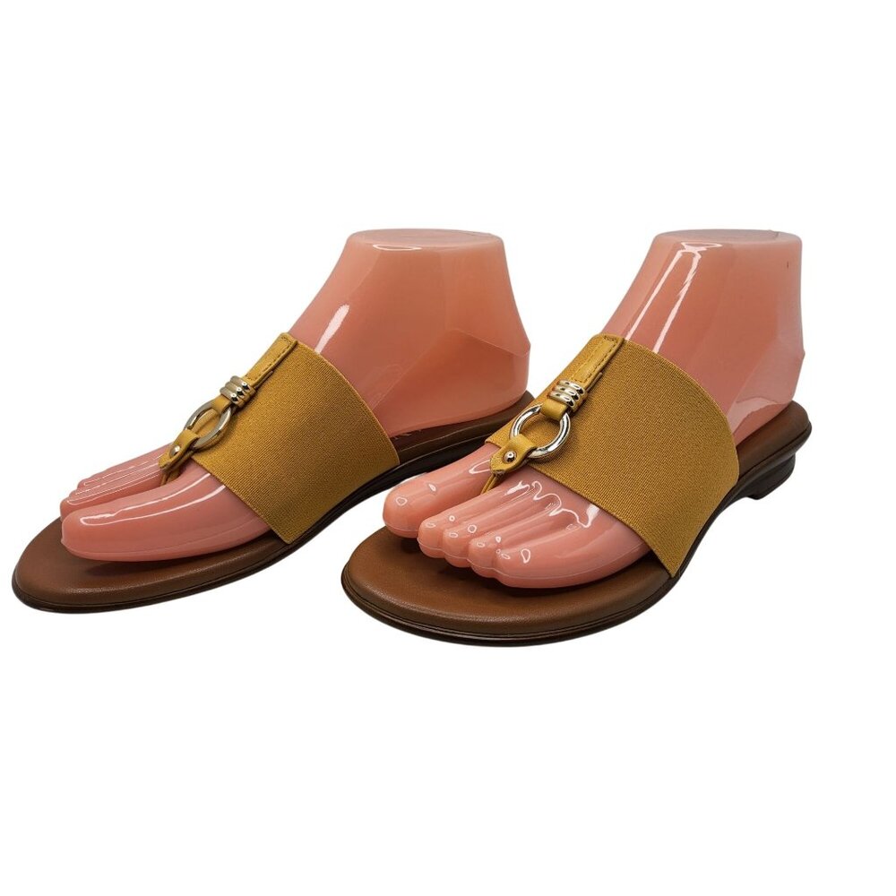 Italian Shoemakers Womens Sand Afia Thong Sandals